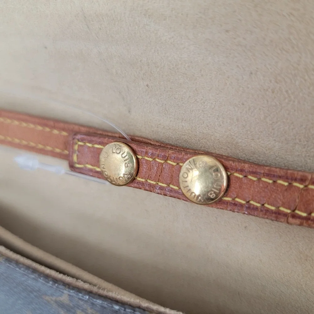 Authentic Louis Vuitton Twin PM Monogram Canvas Crossbody Clutch Bag w/ COA